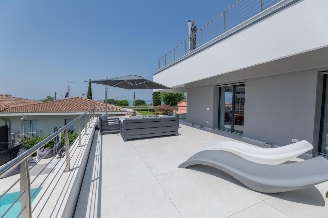 Magic Luxury Apartments Bardolino Exterior photo
